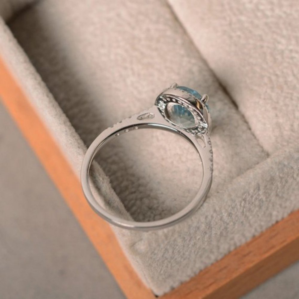 NEW Silver Aquamarine Diamond Halo Oval Cut Ring - Picture 3 of 5